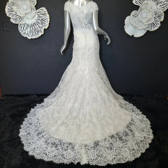 NWT~$1999~ELLA ROSA~SZ 4/6~IVORY OYSTER LACE FIT & FLARE WEDDING DRESS GOWN